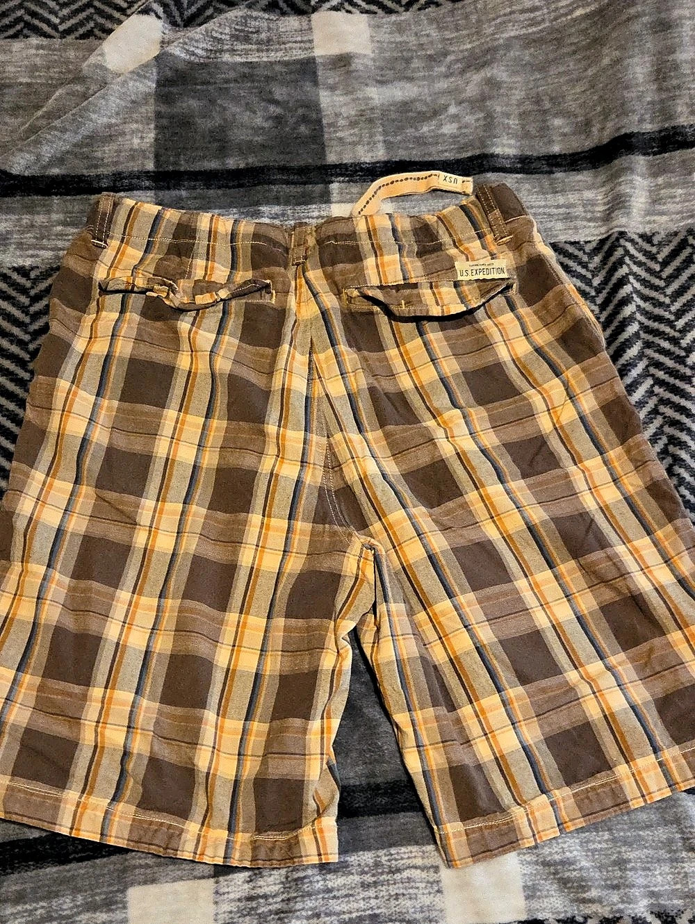 U.S. Expedition Men's Plaid Cargo Shorts Brown & Orange Waist 34